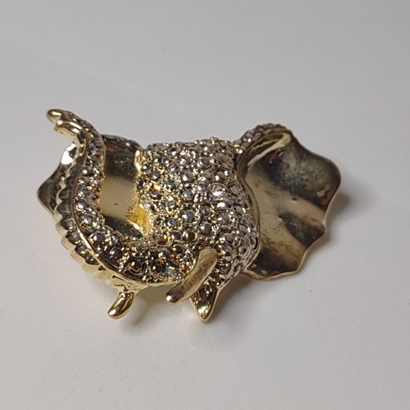 Awesome Lucky Gold Tone Elephant Head Brooch - Picture 2 of 10